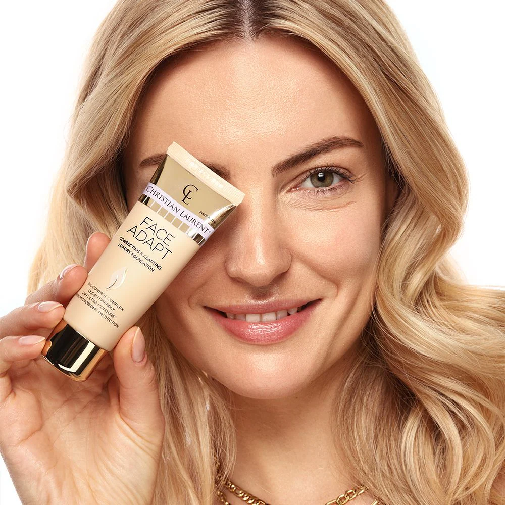 Correcting and adapting luxury foundation - Image 6