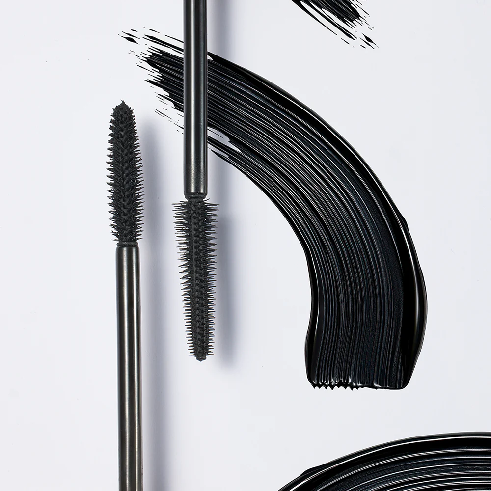 Dramatic Volume & Separation Mascara - Image 4